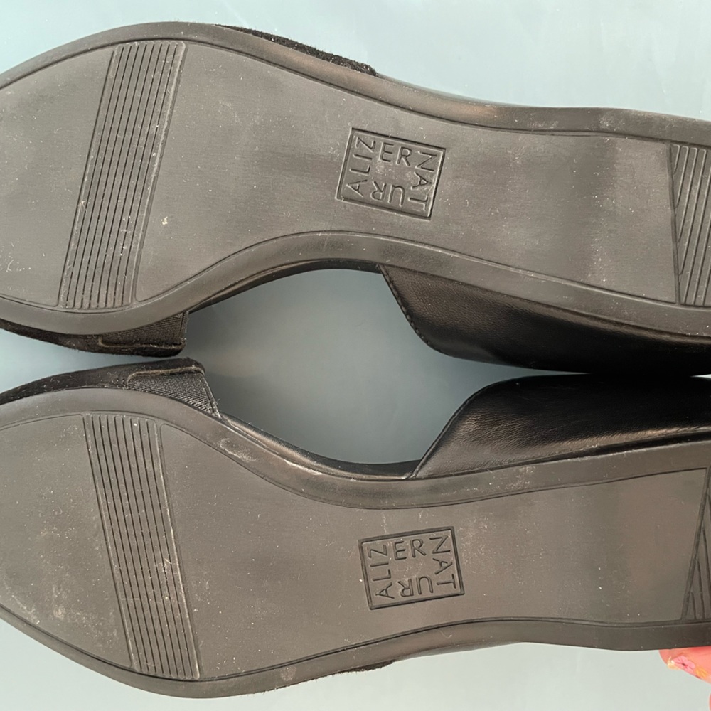 Naturalized Black Flat, Size 9